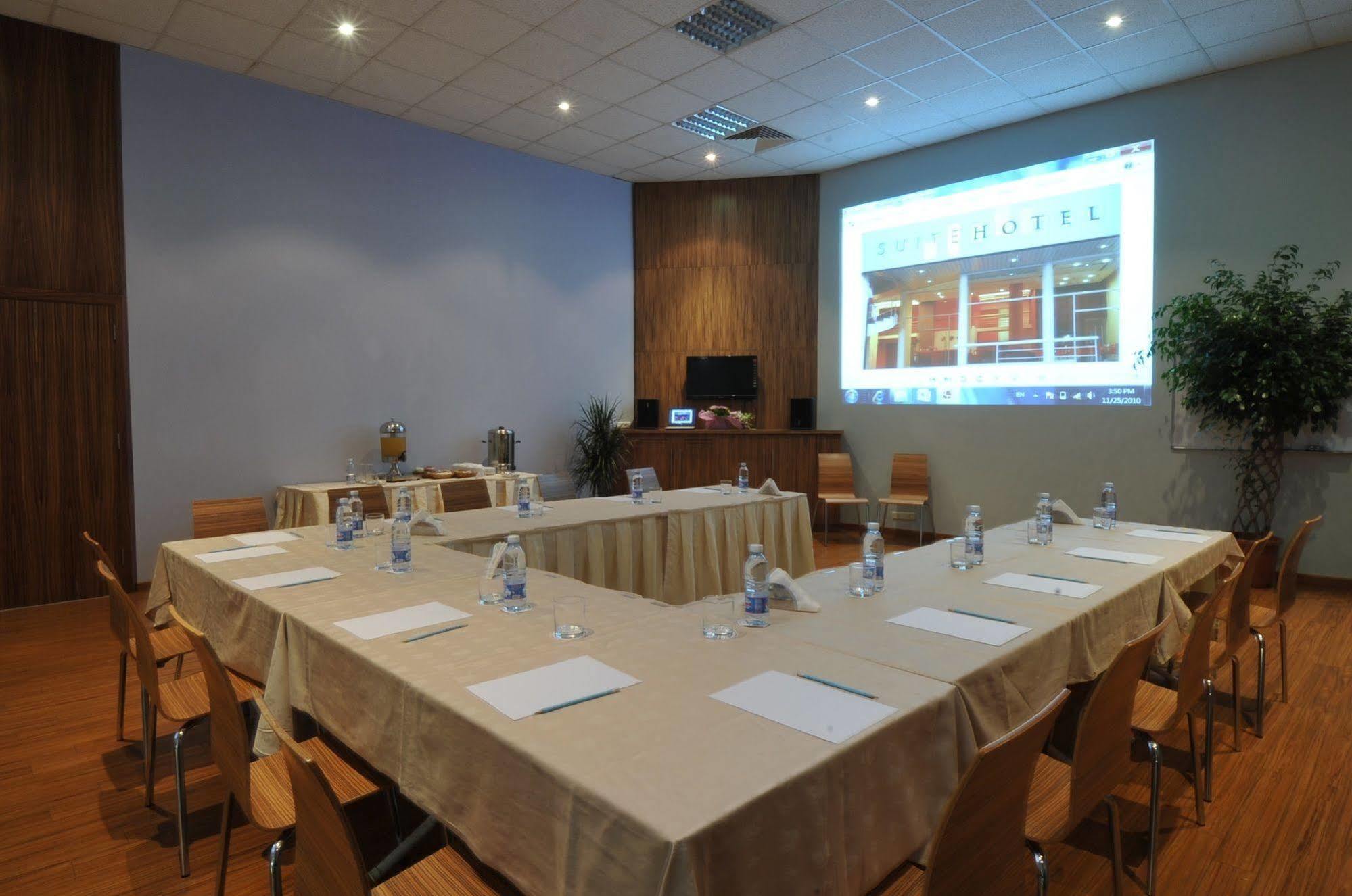 Suite Hotel Merlot - Beirut Luaran gambar